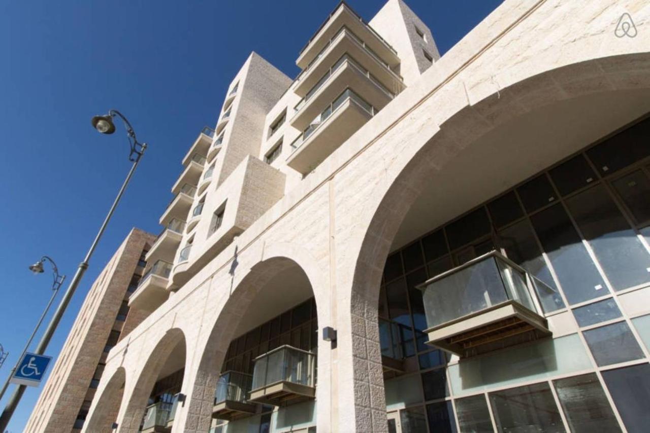 Stylish 2Br/Parking, View Over The Temple Mount Jeruzalem Buitenkant foto