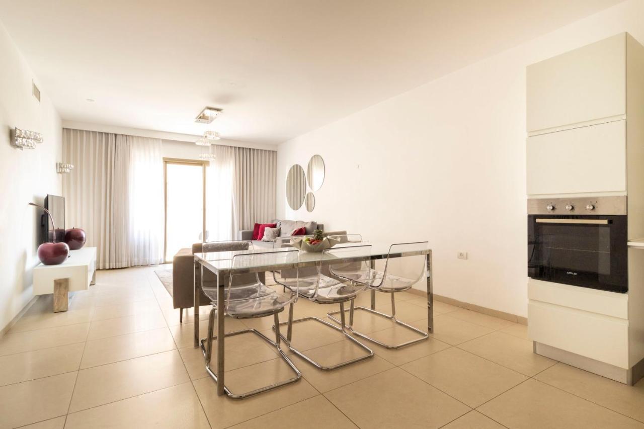 Stylish 2Br/Parking, View Over The Temple Mount Jeruzalem Buitenkant foto